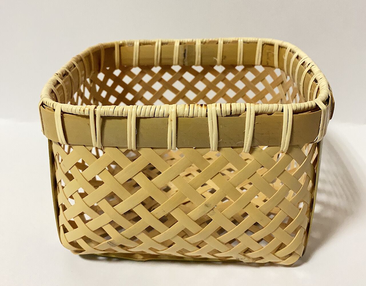 竹かご 正方形 | 小林竹材店