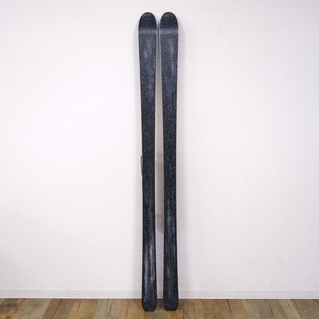 トゥア tua 山 スキー CROSS LIGHT NITROGEN 178cm センター トゥア tua 山 スキー CROSS LIGHT NITROGEN 178cm センター