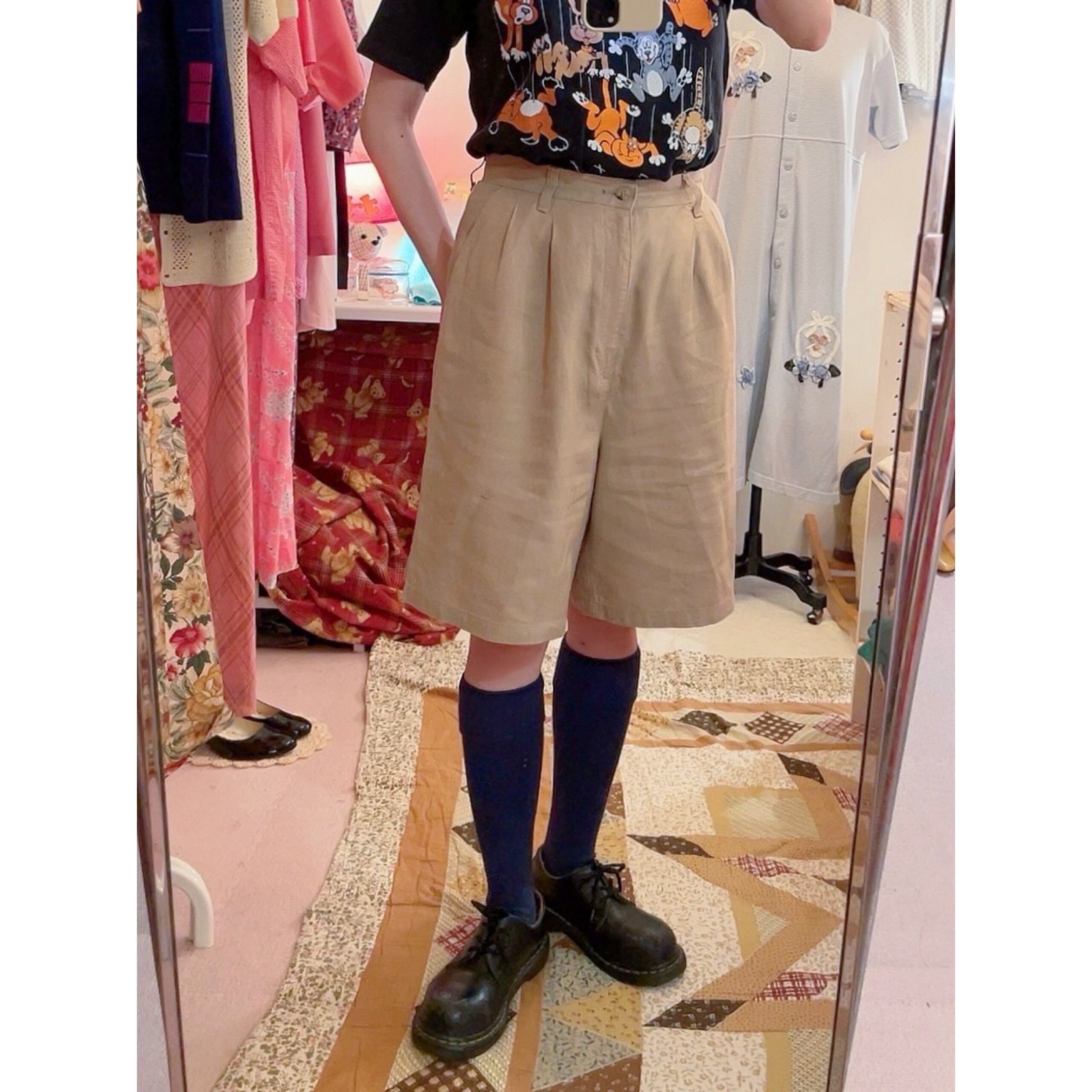 linen beige tuck half pants