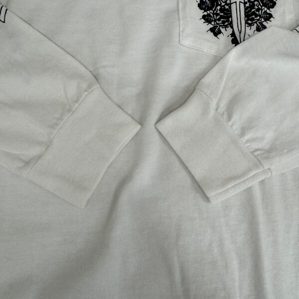 クロムハーツ　ダガープリント アームプリント 長袖 Tシャツ ホワイト　M クロムハーツ ダガープリント アームプリント 長袖 Tシャツ ホワイト M