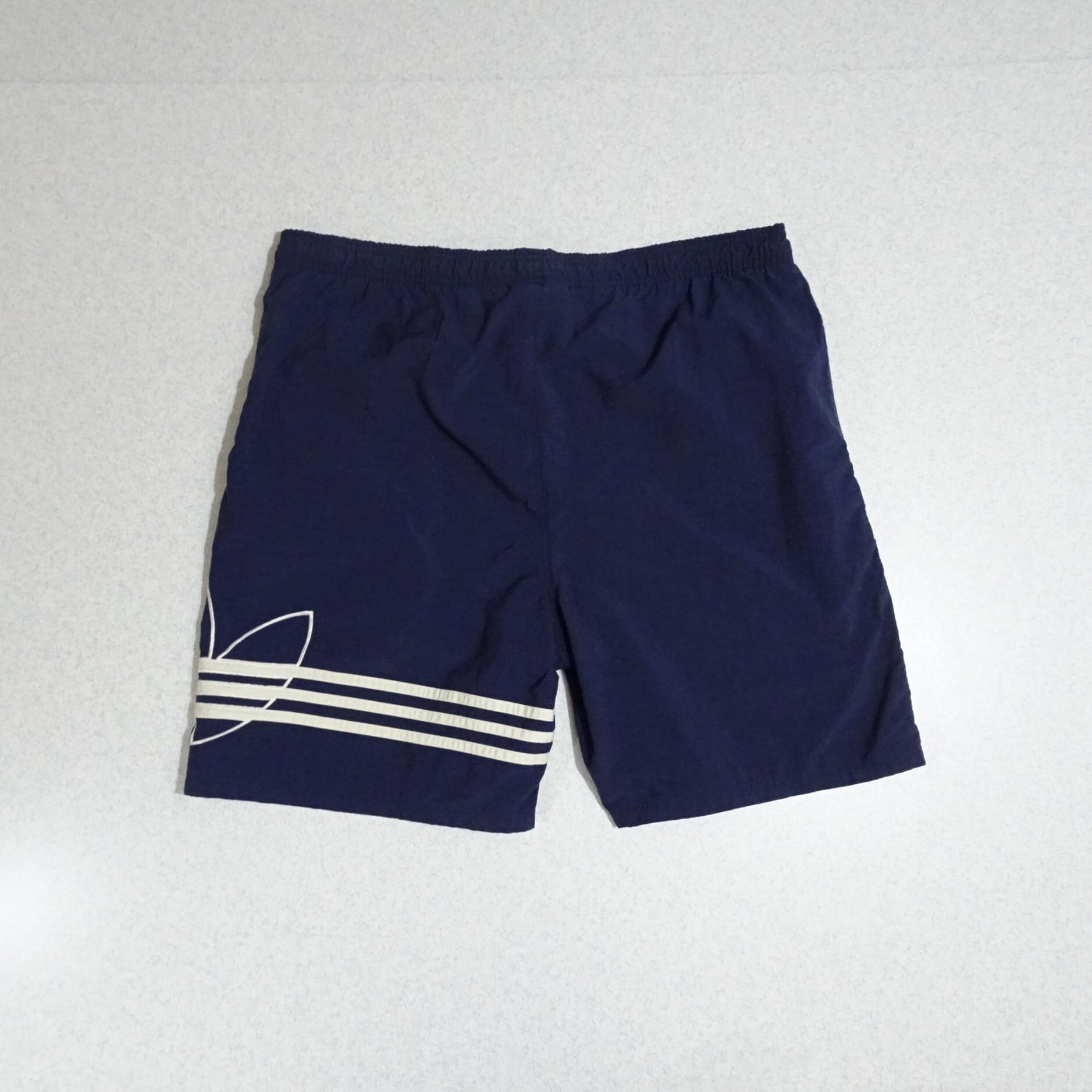 80s- adidas アディダス ナイロンハーフパンツ 万国旗タグ ビッグロゴ