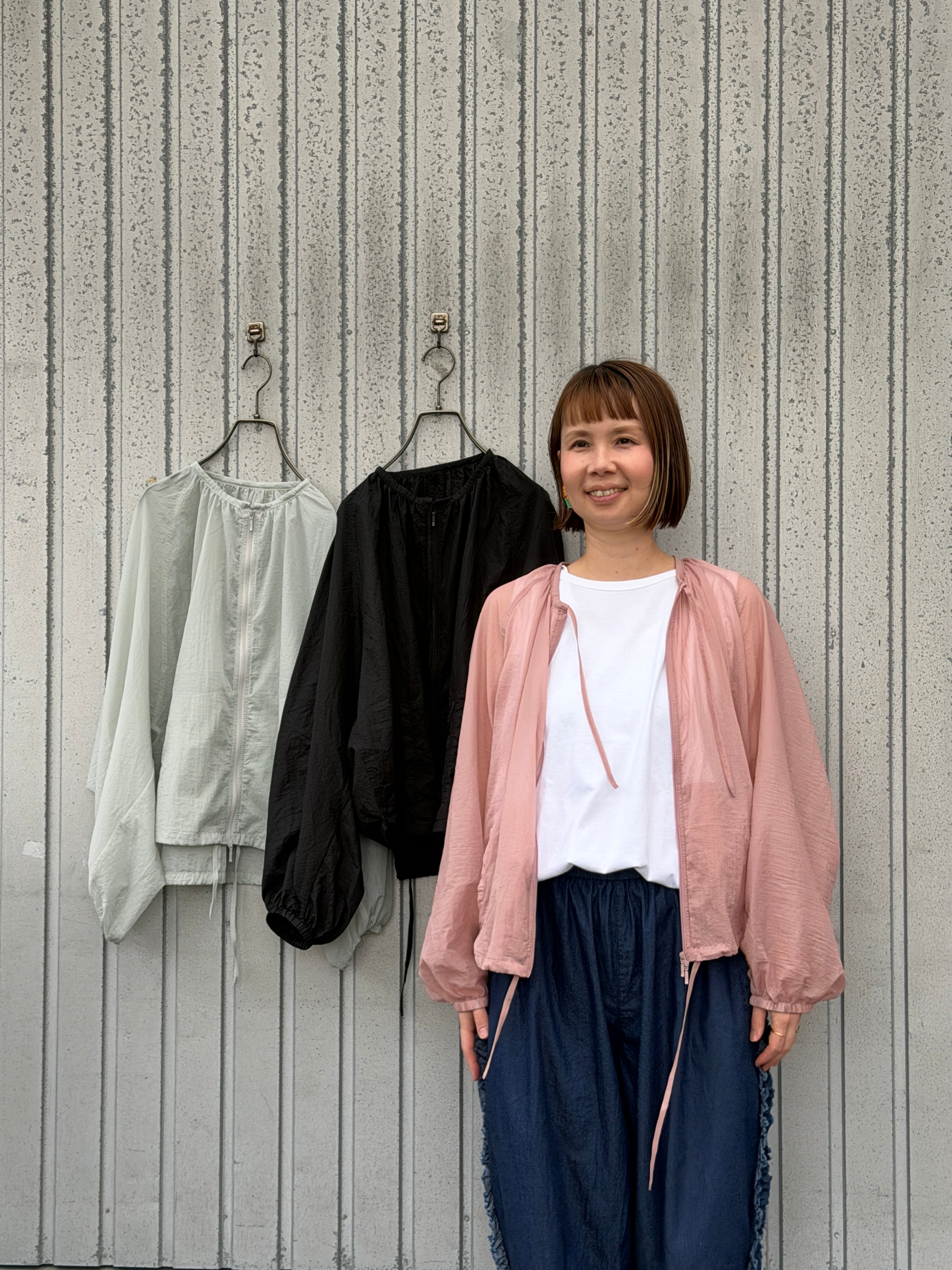 ギャザーたっぷりシアージップアップジャケット/Mao made'26SS/621306