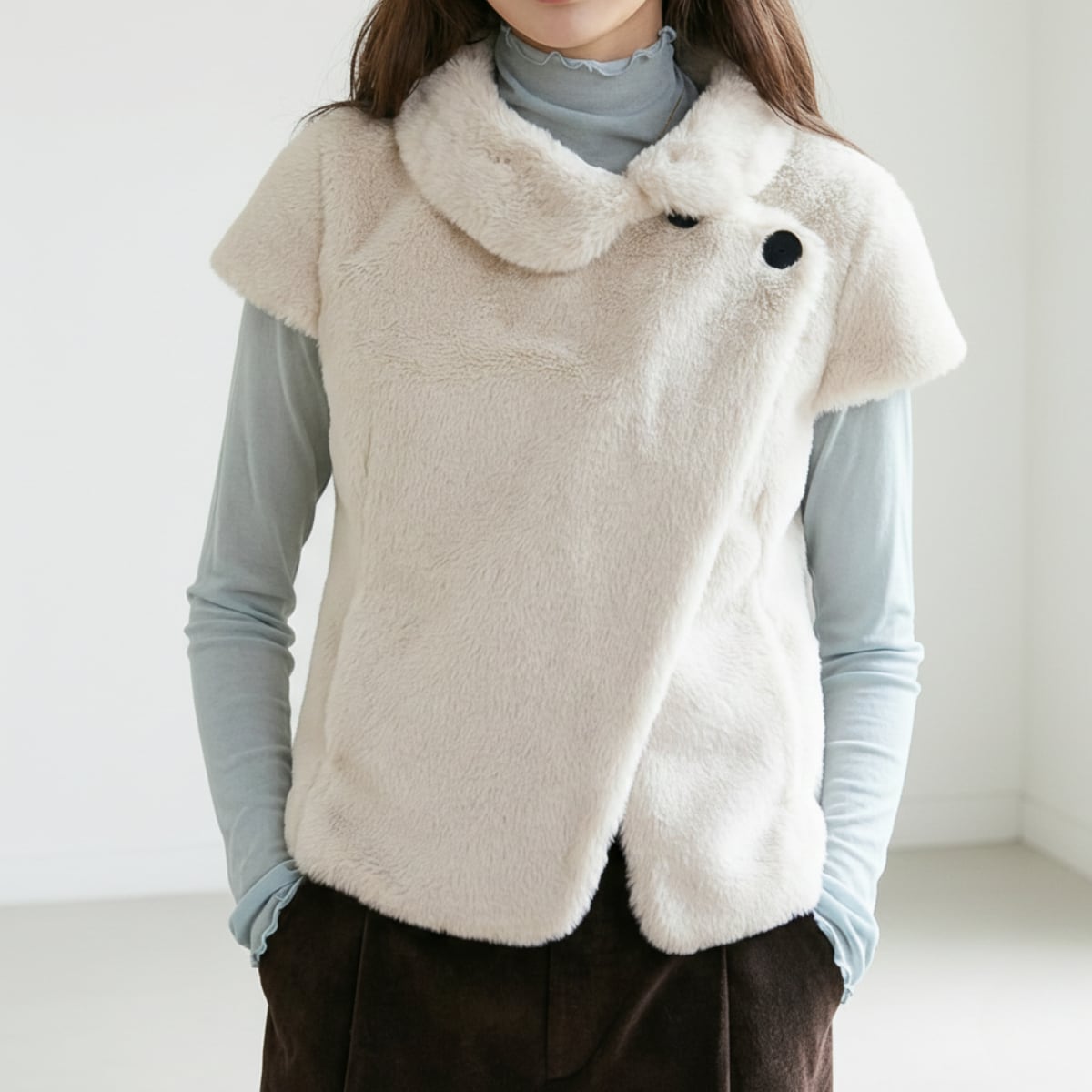 Asymmetric Button Faux Fur Doll Collar Vest ch0423