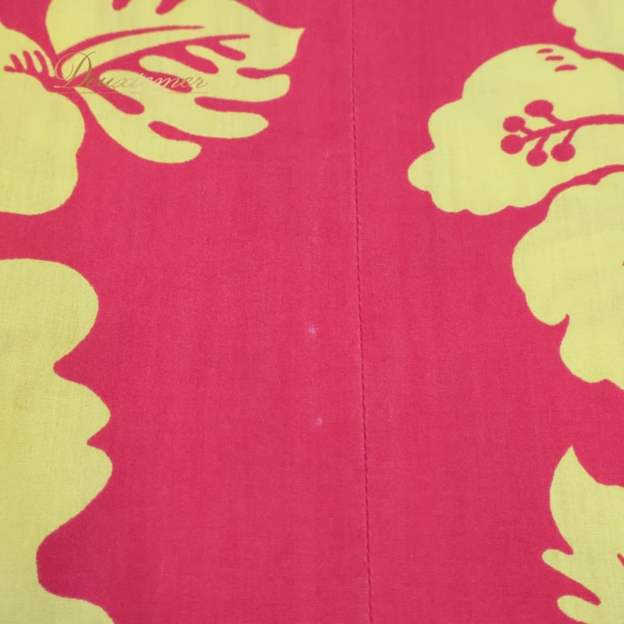 フラダンス 衣装 MENEHUNE PLANTETION メネフネプランテーション ワンピース ドレス レッド系 イエロー系 ツーカラー パフスリーブ フリル アシンメトリー ハイビスカス柄 アンスリウム柄 かわいい 華やか 鮮やか 明るい 赤 黄 練習