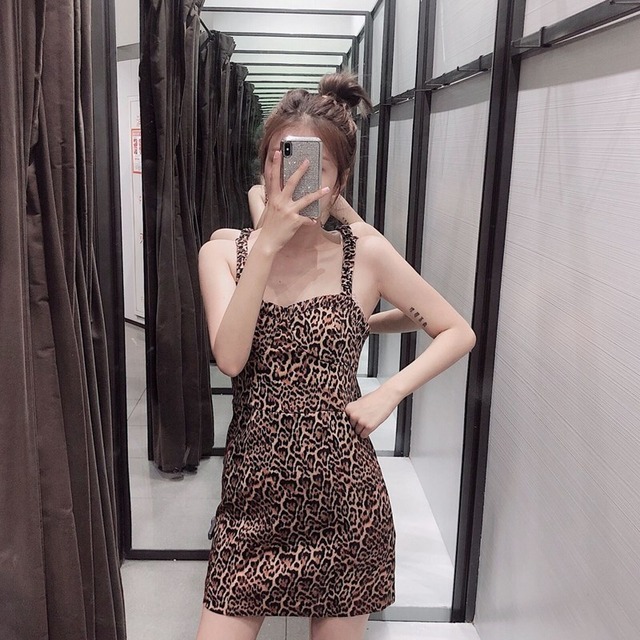 レオパード柄 ビスチェワンピース ワンピース ノースリーブ タイト 膝上 ミニ丈 レオパード柄 ヒョウ柄 アニマル柄 大人カジュアル オルチャン ファッション 春 夏 秋 Canzone カンツォーネ