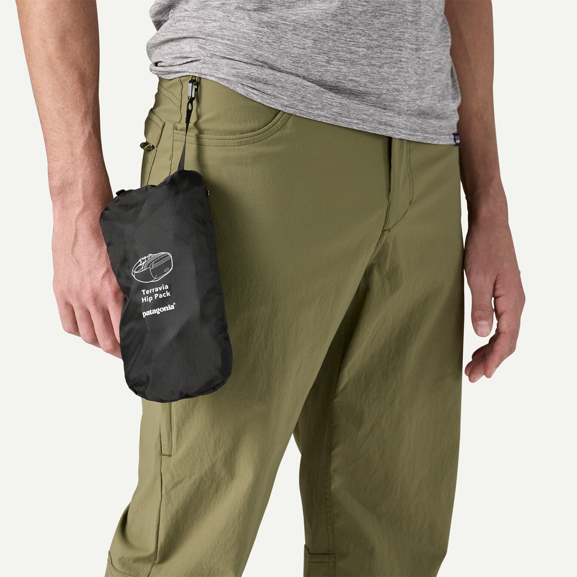 パタゴニア テラヴィア・ヒップ・パック 4L (カラー Black) Patagonia