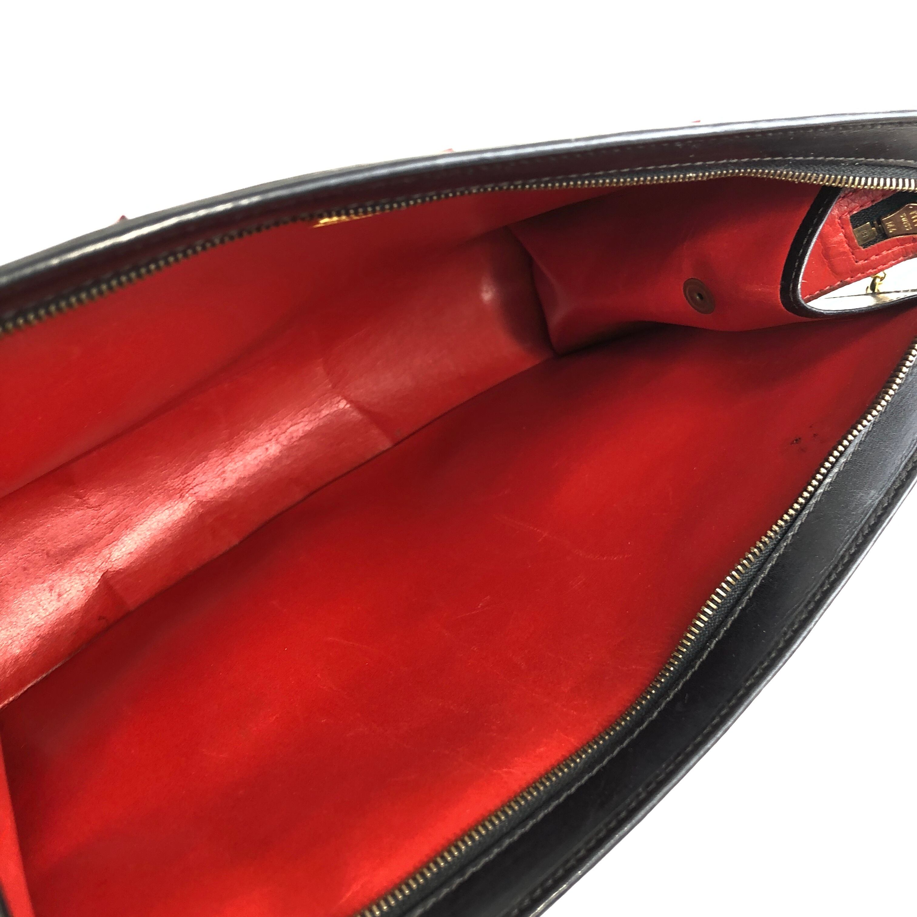 CELINE セリーヌ ハウンドトゥース 凱旋門チャーム レザー クラッチ