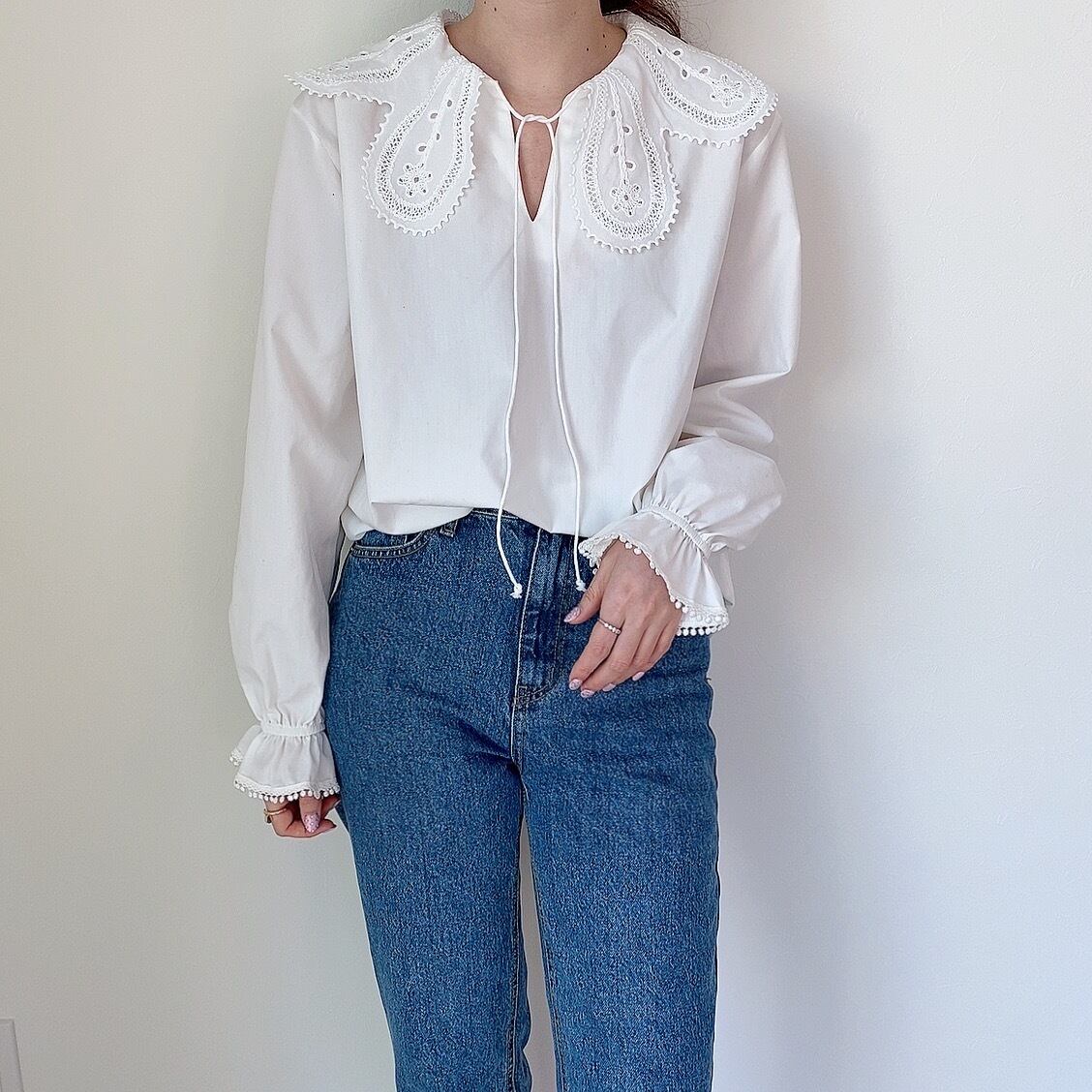 Flower blouse /white (4月上旬頃発送予定) | moripon.