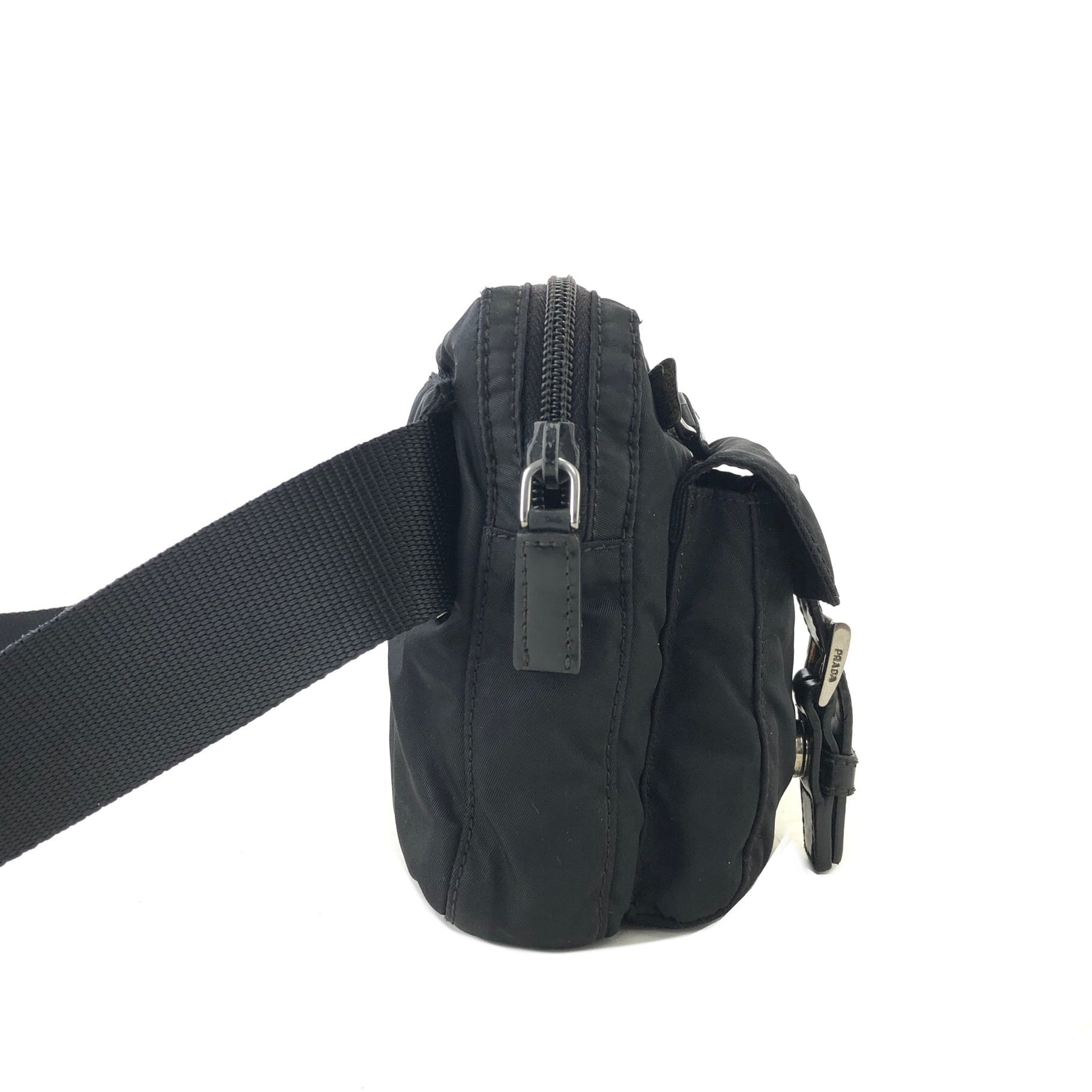 PRADA プラダ トライアングルロゴ ナイロン レザー ボディバッグ