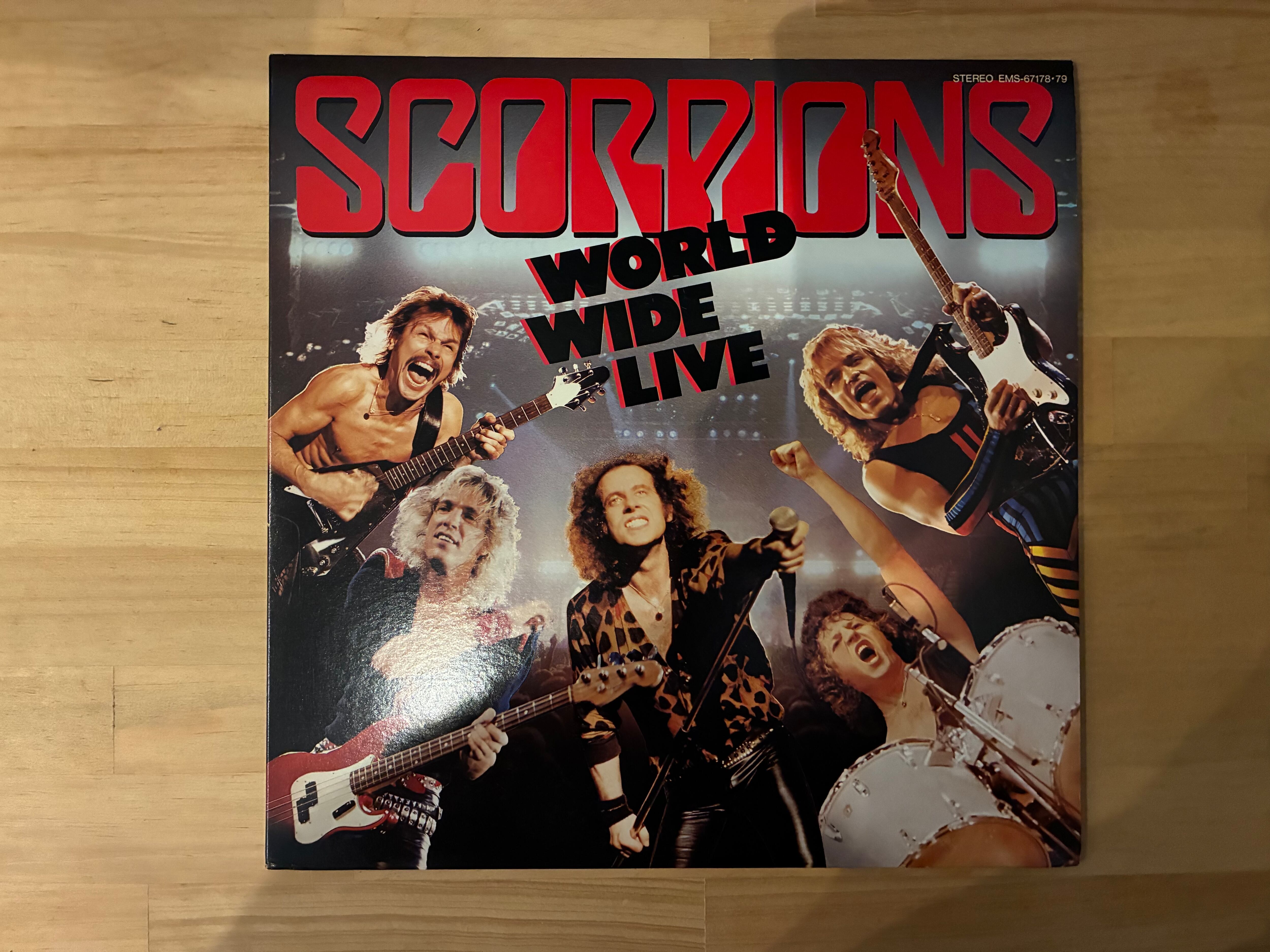 SCORPIONS / WORLD WIDE LIVE | sixteen records (シックスティーン