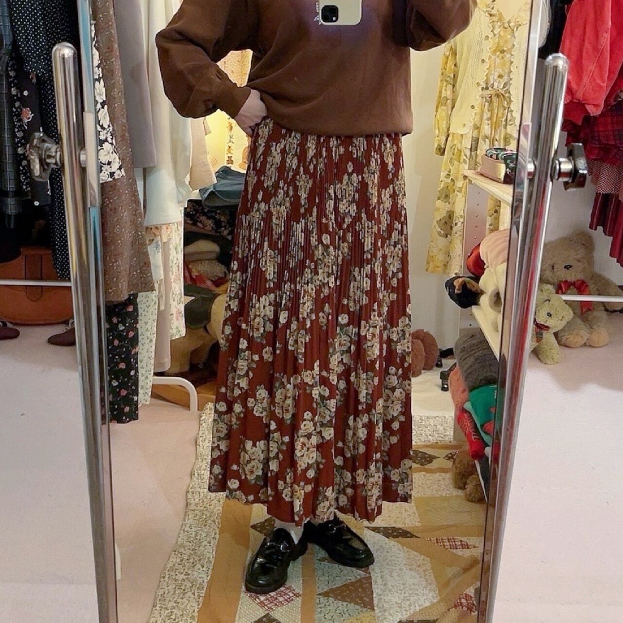 white rose pleats long skirt