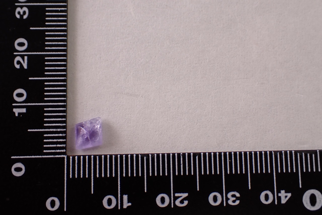 ハックマナイト　0.59ct　[C10‐190]