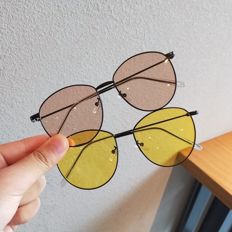 スタンダードメタルカラーレッド レトロ オーバル ブラック・アイド・ピーズ14833994766