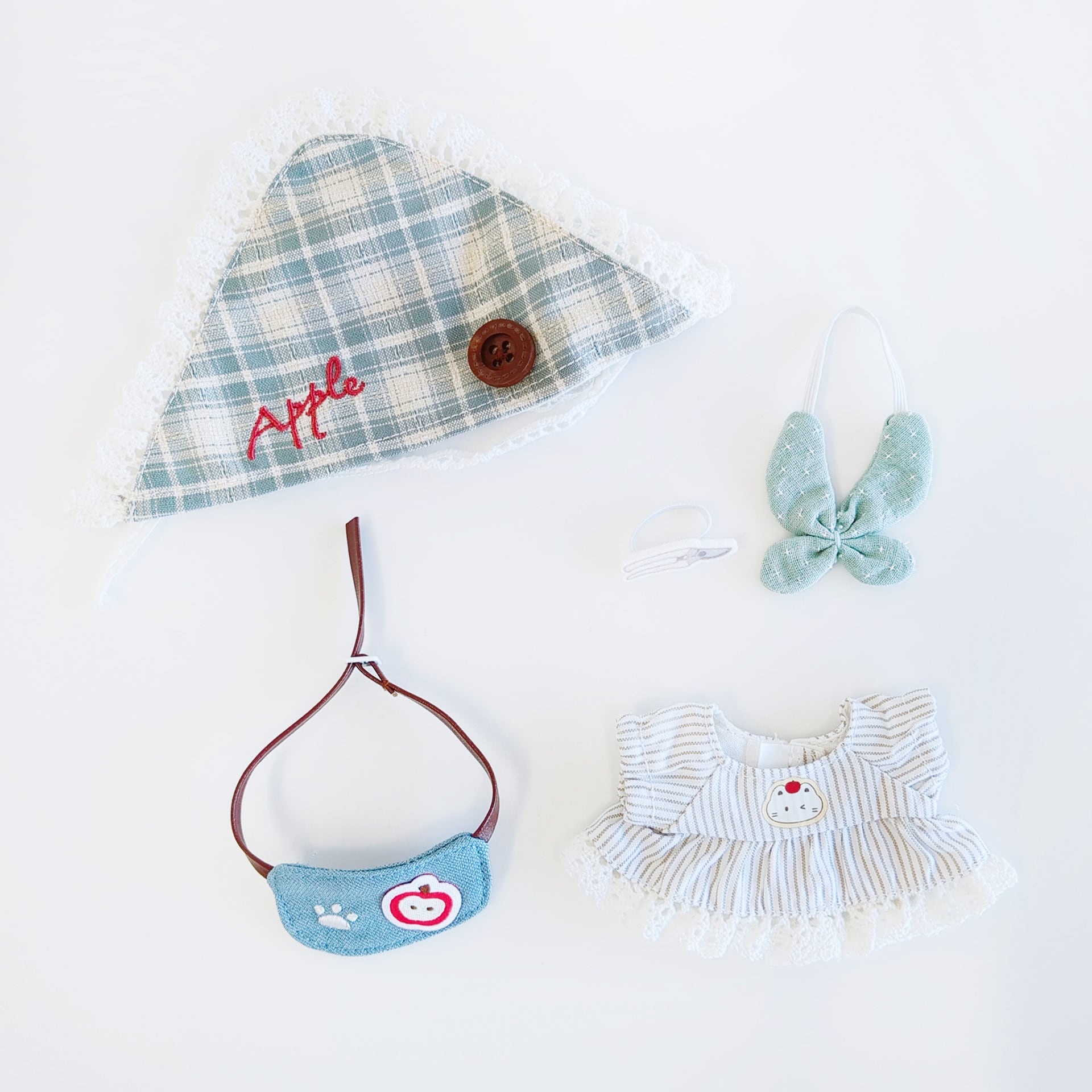 3O-1233【10cm】りんごの収穫衣装 ブルー | Little Closet │ ぬい服