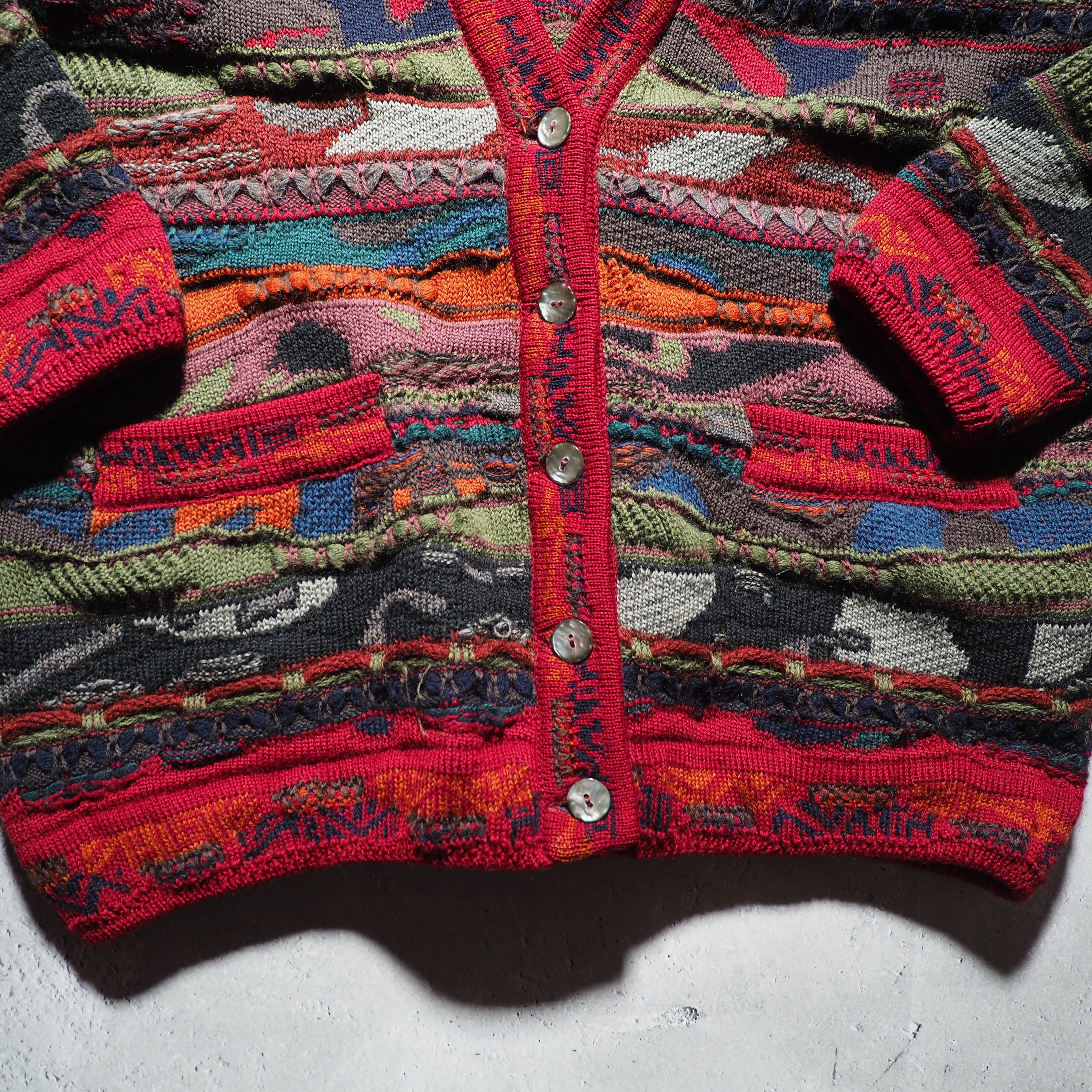 " COOGI " Richly multi color Embbossed vintage loose 3D knit cardigan
