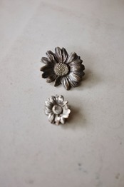 30s フランス Mellerio dits Meller マーガレットのブローチb アンティーク