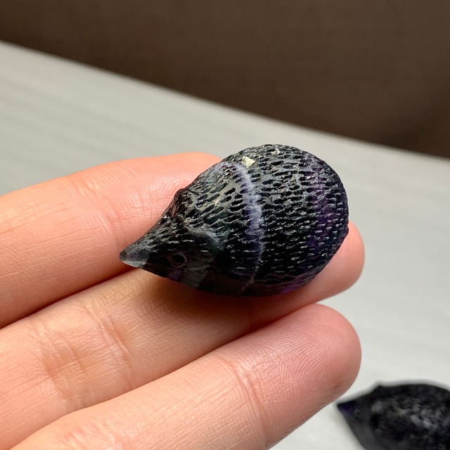 34.可愛い色合い☆フローライト ハリネズミ