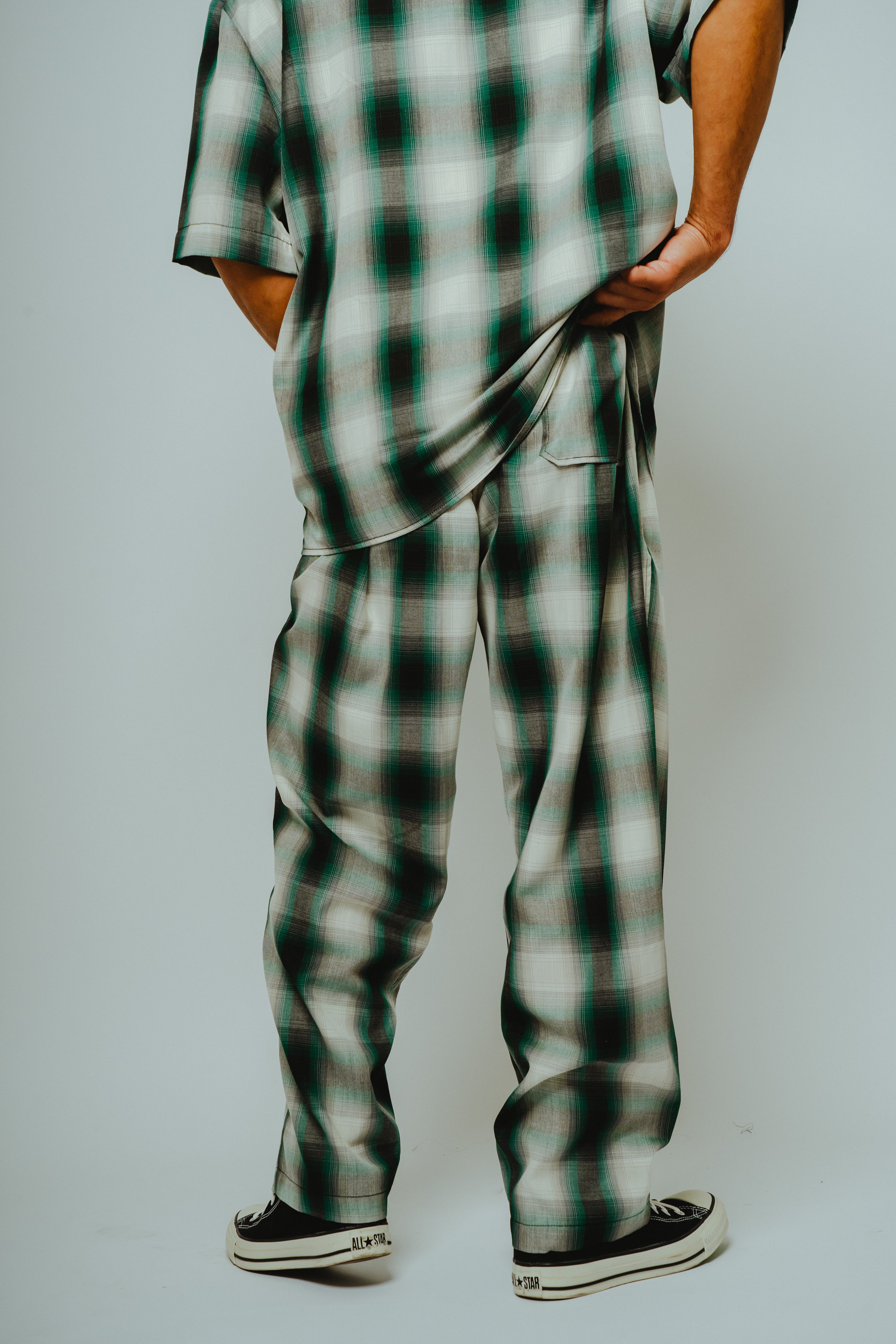 Front Stitch Ombre Easy Pants｜WHT×GRN×BLK - 102617602 | 【BIG