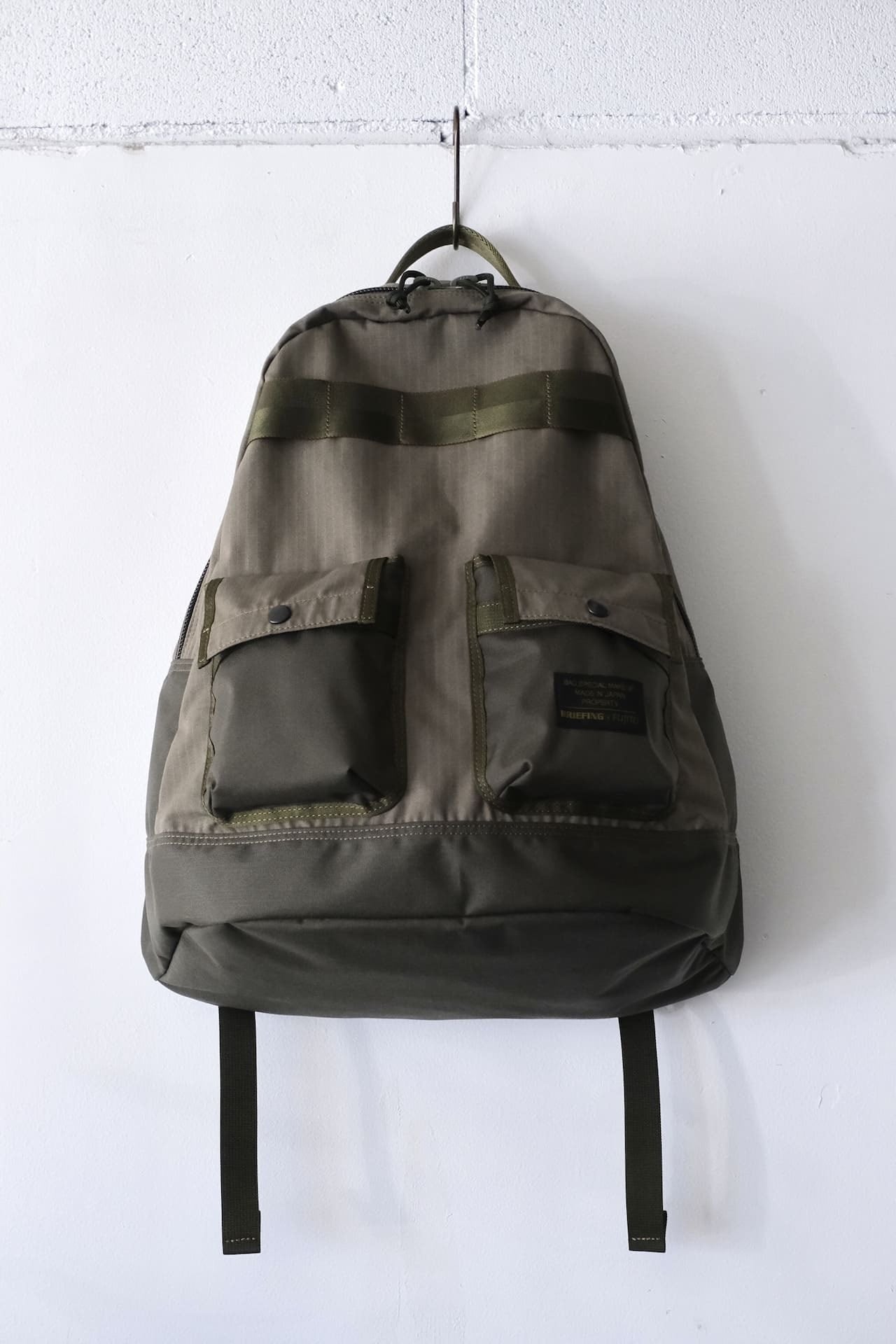 BRIEFING × FUJITO FATIGUE PACK カラーOlive