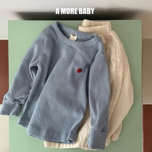 《予約》A more baby ¨ strawberry rib T ¨ 26spring