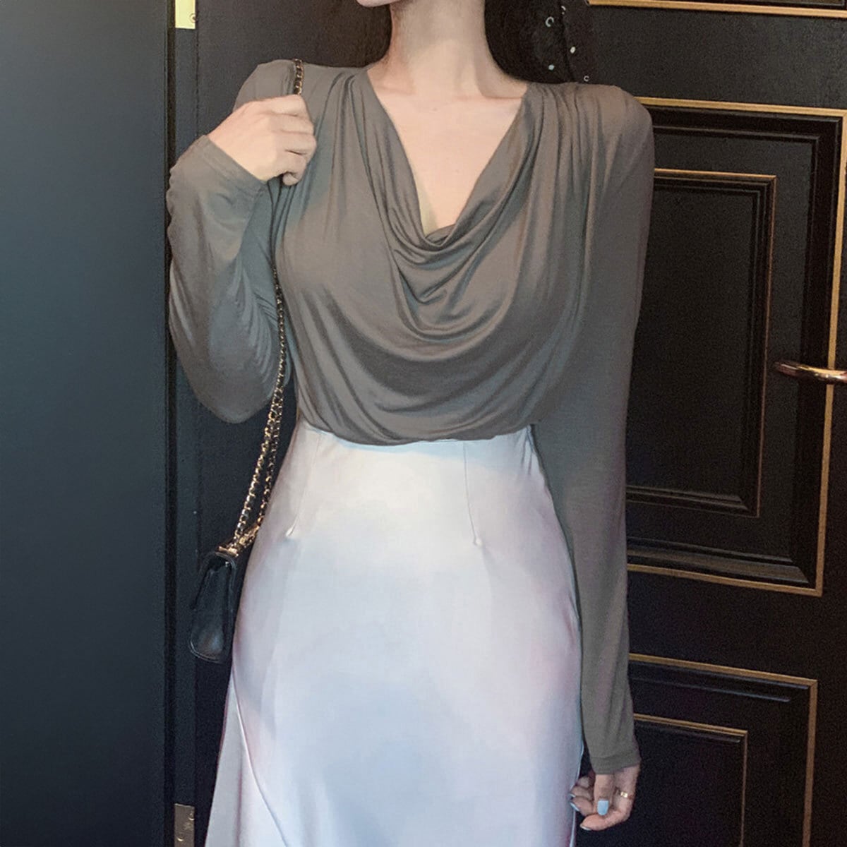 ドレープ Tシャツ 長袖 レディース 春秋 トップス 韓国 大人 カジュアル きれいめ ストリート おしゃれ ドレープネック 無地 カットソー 大人可愛い 大人女子