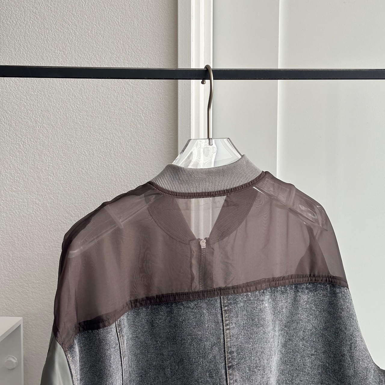 デコルテシアーMA-1 BZ/グレーカーキ