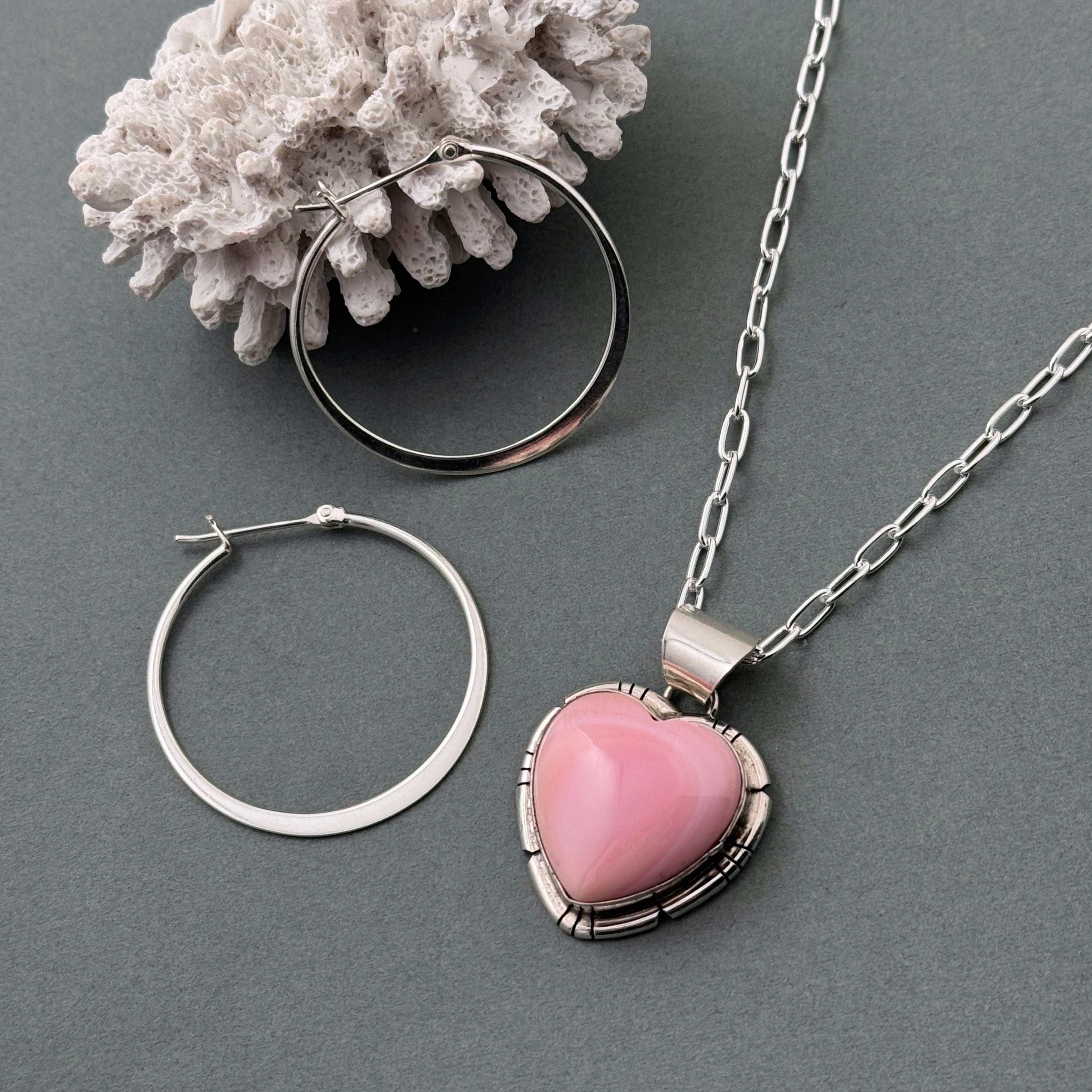Indian Jewelry 》一点物 BIG ハート コンクシェル ペンダント