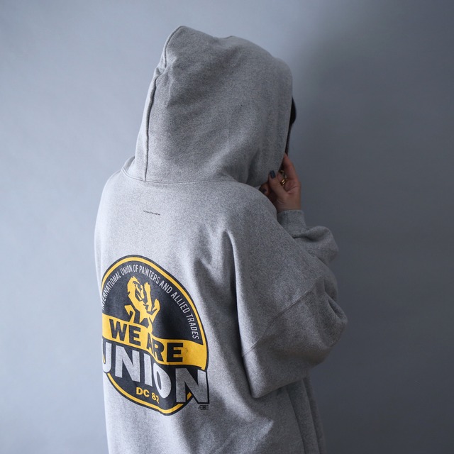 XXL super over silhouette back printed sweat parka