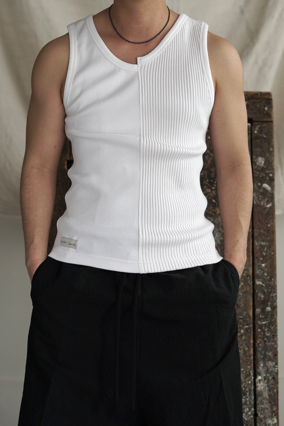 CHRISTINA SEEWALD - ASYMMETRIC VEST TOP, BASICS / WHITE | Brownie