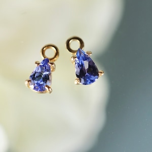 【毎週金曜日販売・鑑定付き】 枠留めペアシェイプシリーズ 宝石質タンザナイト 花ひらく