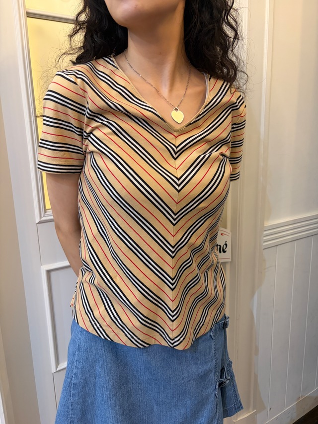 BURBERRY/ Vintage V neck Tops (O)