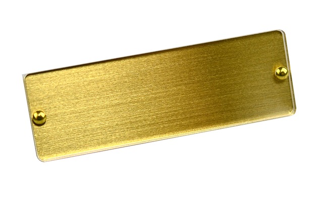真鍮差し換え名札ＤＸ　60×20ミリ　マグネット留め具