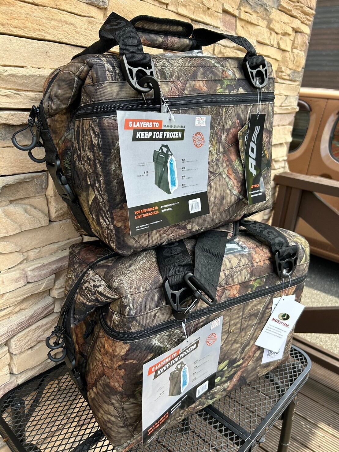 【AO Coolers】(エーオークーラーズ) 〈12パック 〉キャンバス ソフトクーラーブレイクアップ