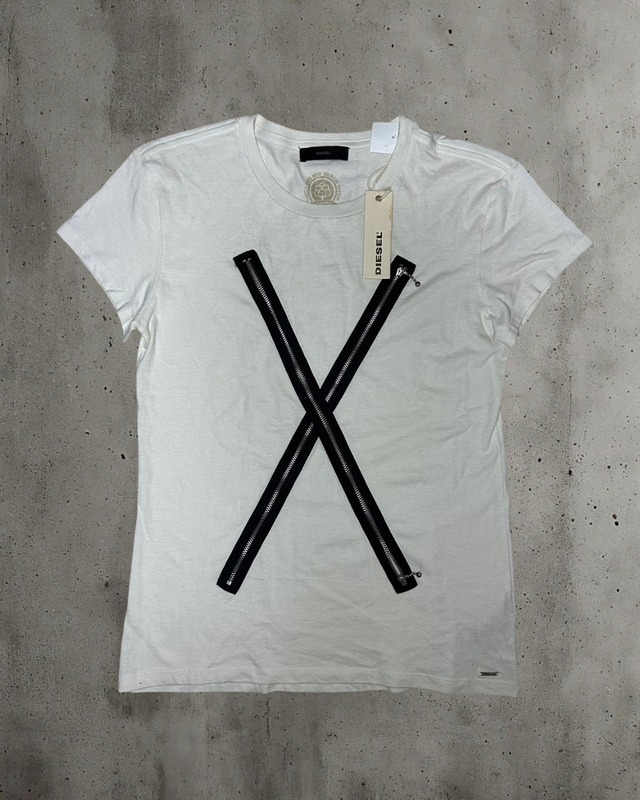 DIESEL Cross Zip Graphic T-Shirt White