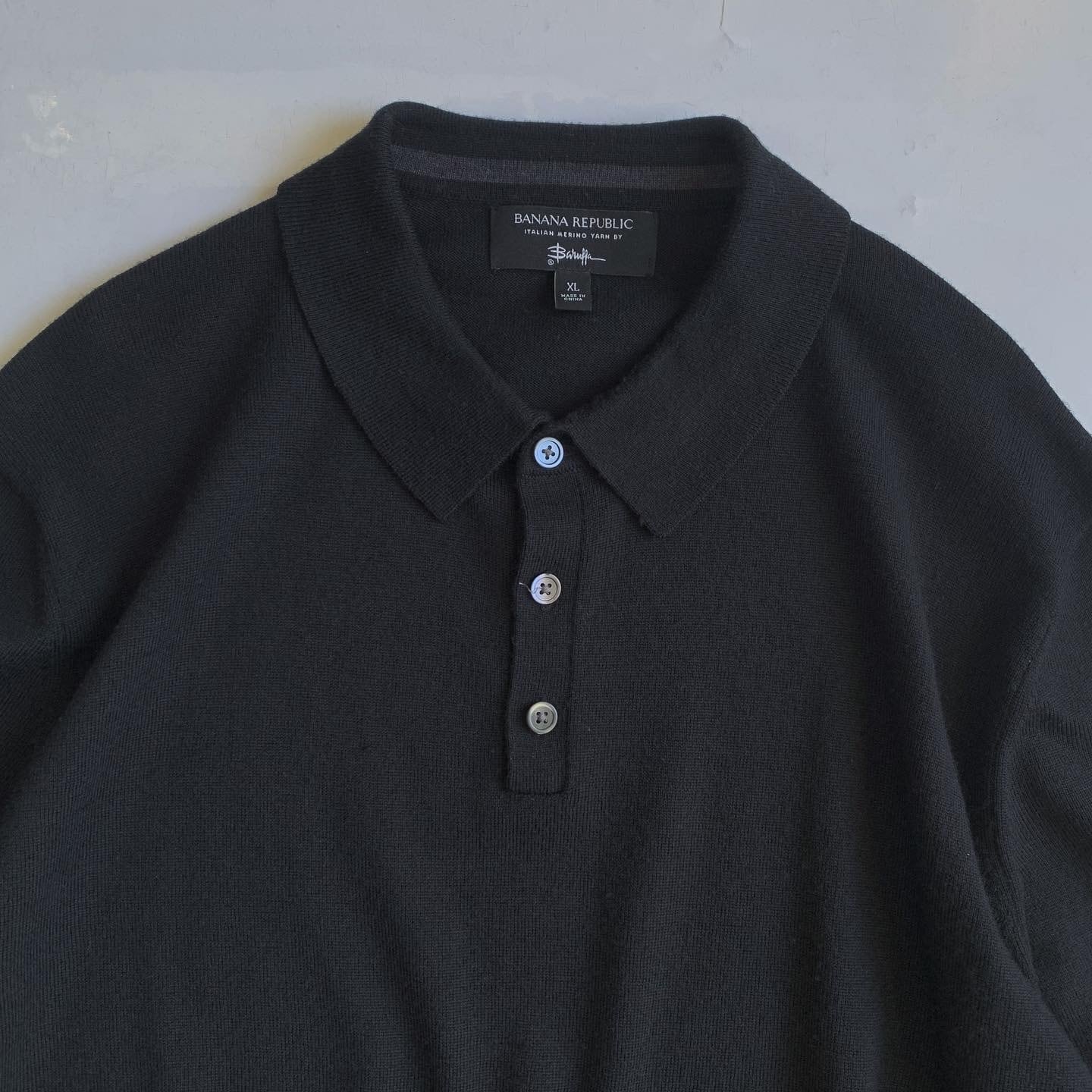 BANANA REPUBLIC knit polo shirt ON THE HILL