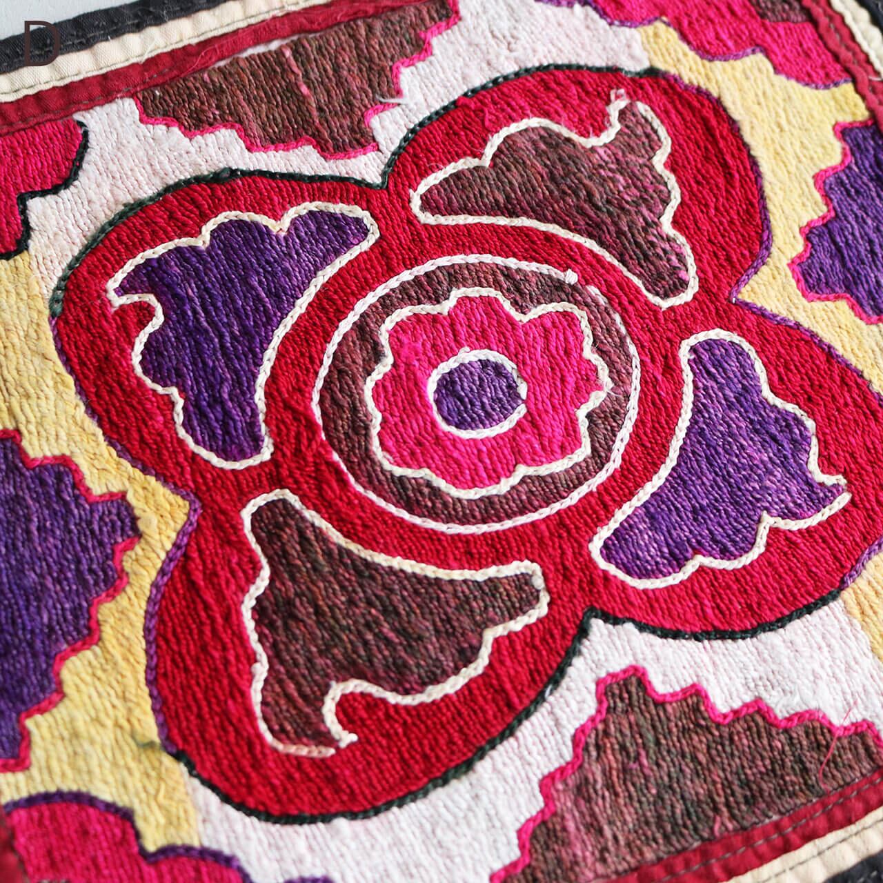 1点もの】スザニ刺繍 ミニ タペストリー クロス 花 4種【約25×25cm