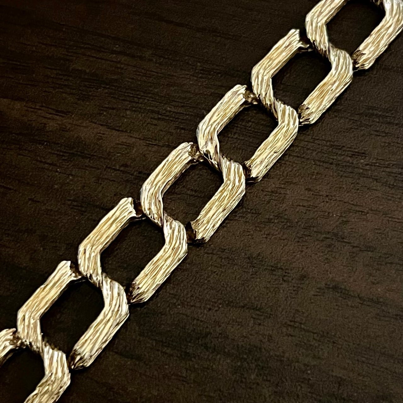 VINTAGE TIFFANY & CO. 14K Gold Textured Chain Bracelet VINTAGE TIFFANY & CO. 14K Gold Textured Chain Bracelet