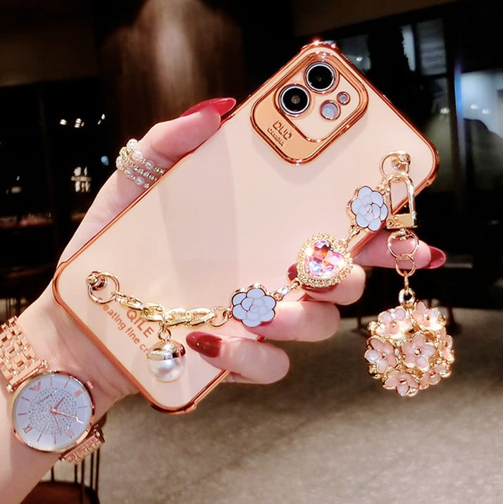 fcc9722ff19800f62cbf3cbe5bd623