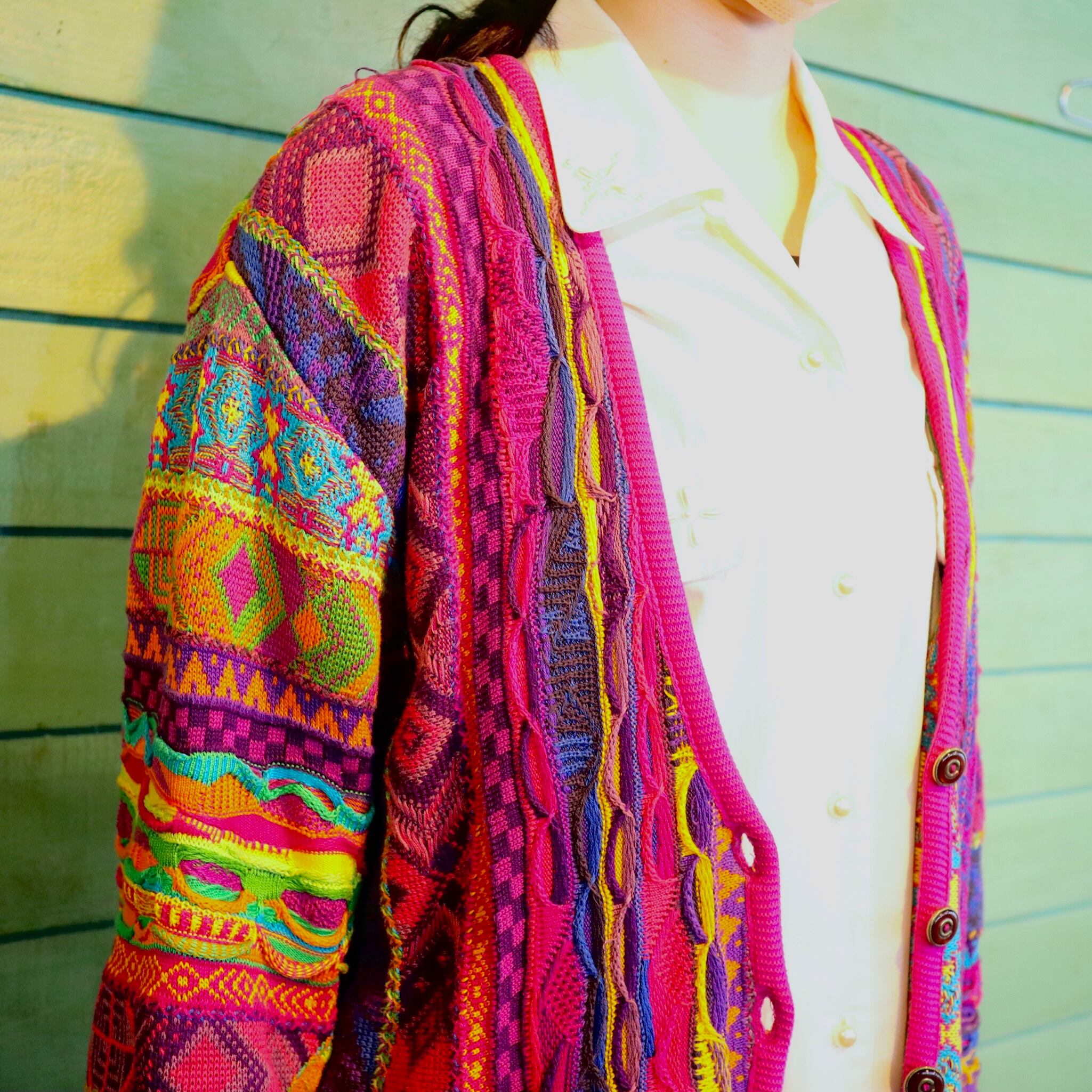 COOGI 3D Knit Cardigan Vivid | 古着取扱店YoYew（ヨーヨー）