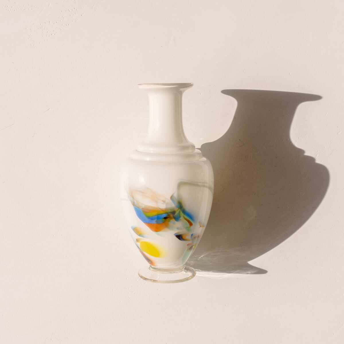 Watercolor Pattern Vase (Milky White)