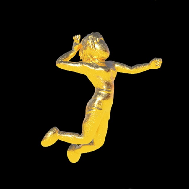 【純金のスポーツアスリート像 バレーボール】 24金 K24 御守り