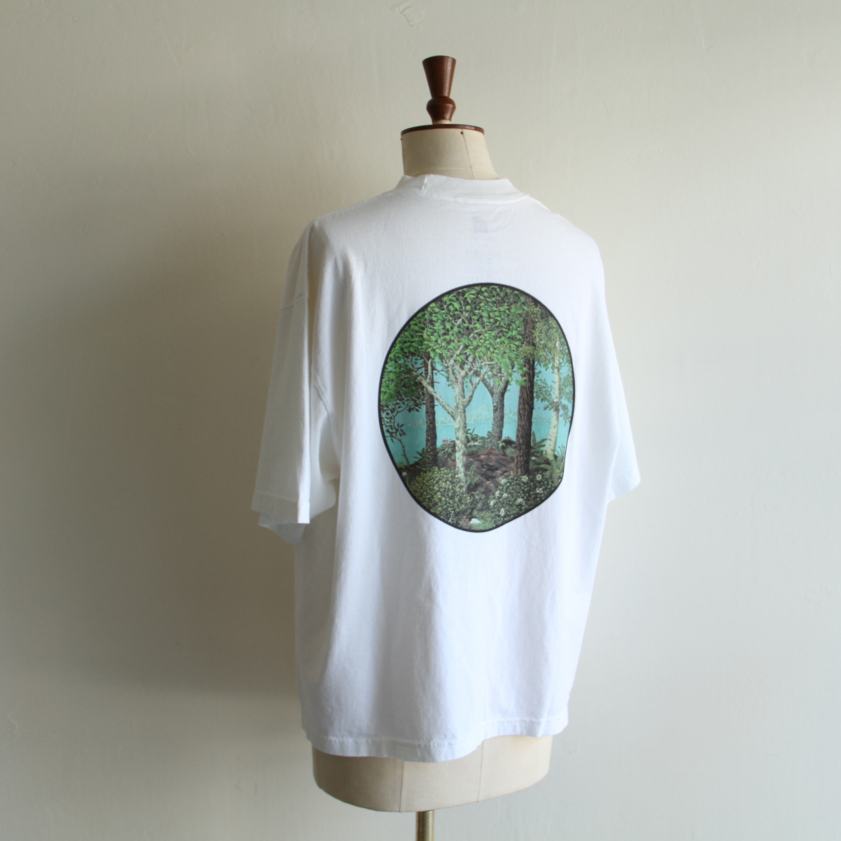 is-ness music【 mens 】QV t-shirt