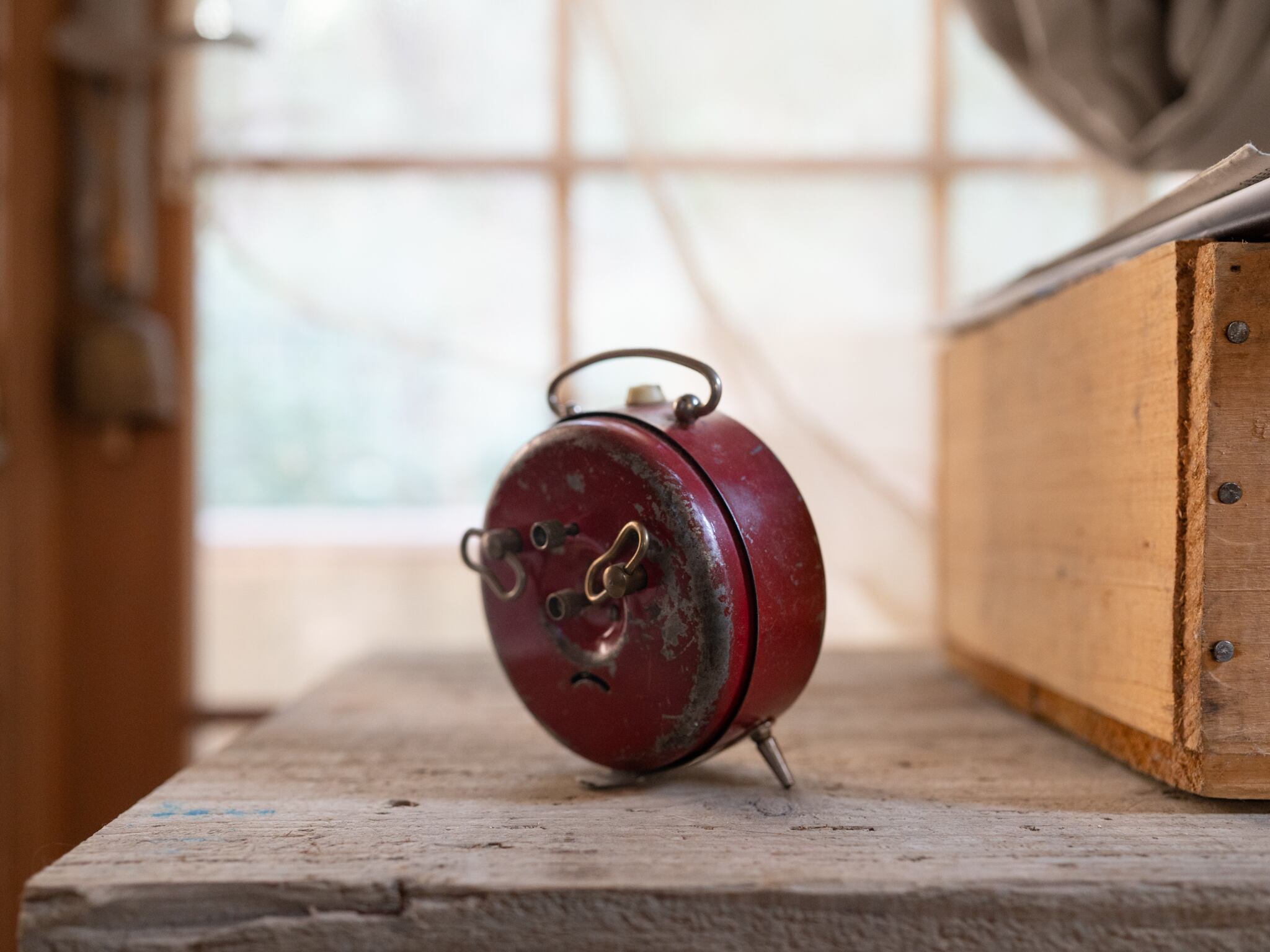 カチコチ音が可愛いSMI置き時計(実働)フレンチブロカント