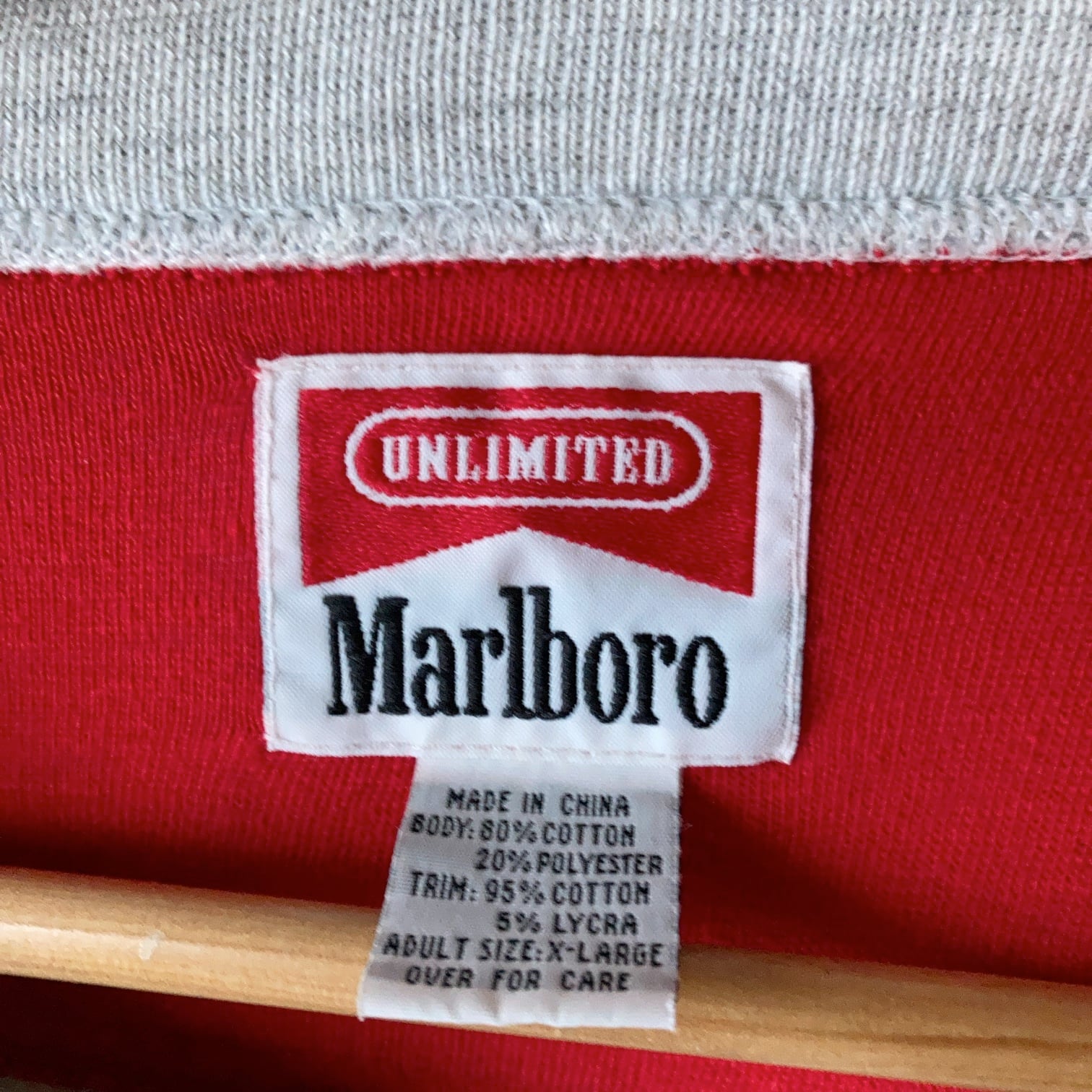 90s マルボロ　 リザード　袖刺繍　スウェット　ヴィンテージ
