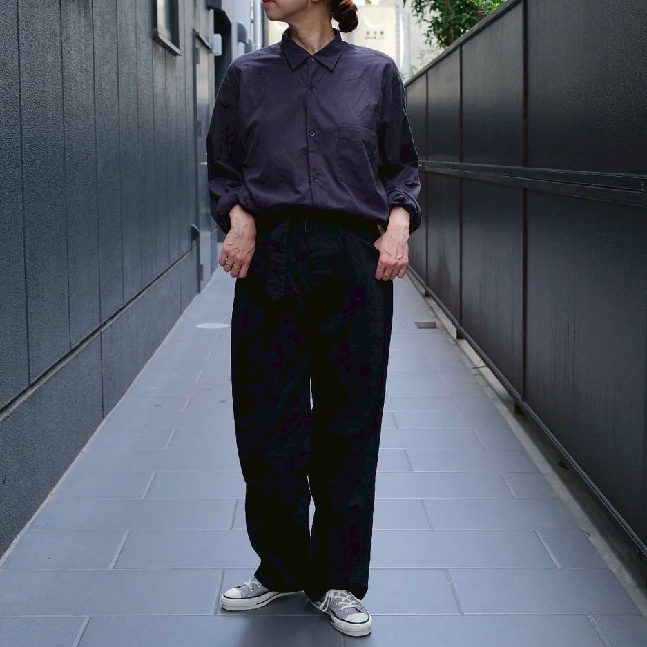 COMOLI（コモリ） ブラックデニムベルテッドパンツ C03-03001 | Pay ID