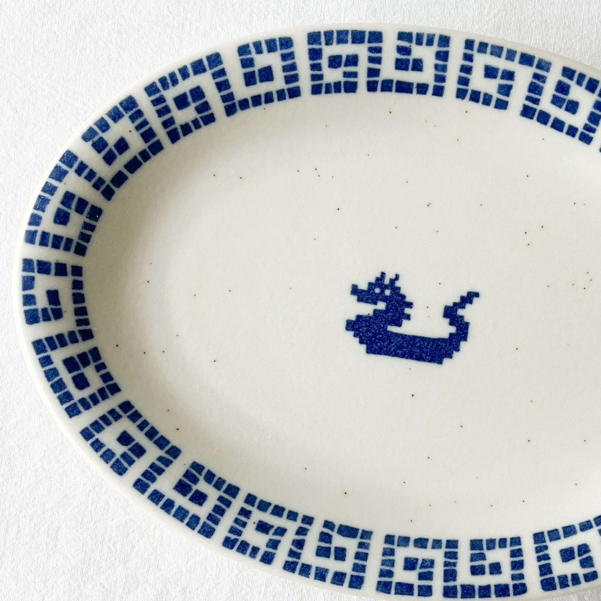 ドット雷紋龍 小判皿【19cm】 | Pay ID