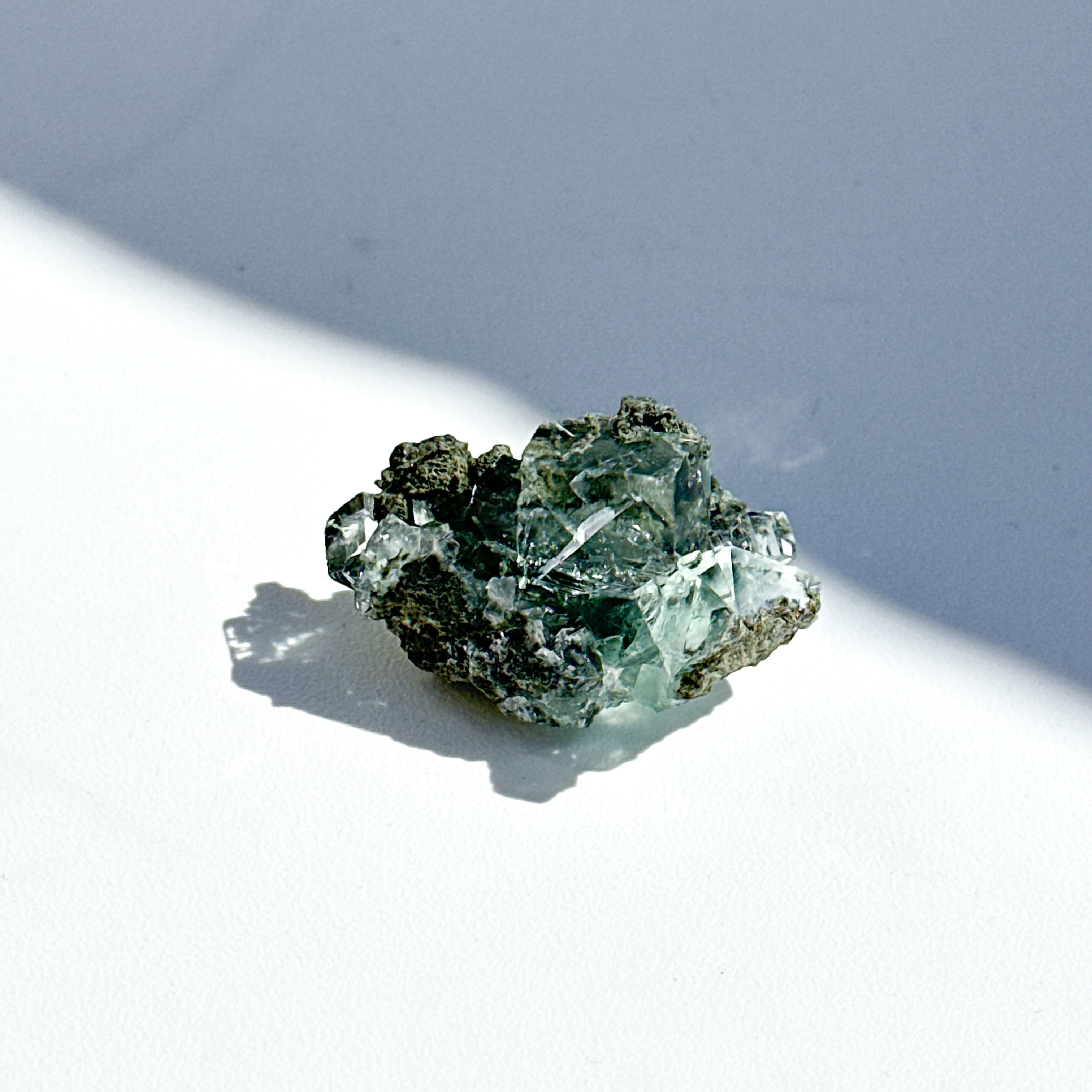 シャンファーリン産フローライト 原石72◇ Fluorite ◇天然石・鉱物・パワーストーン・インテリア