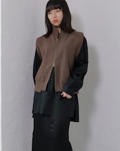 i’m here - Driver’s Knit Vest :Brown|前後スイッチ/ダブルファスナー/立体リンクス