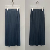 【受注予約：7月中旬入荷予定】pleated 【SK】/gray