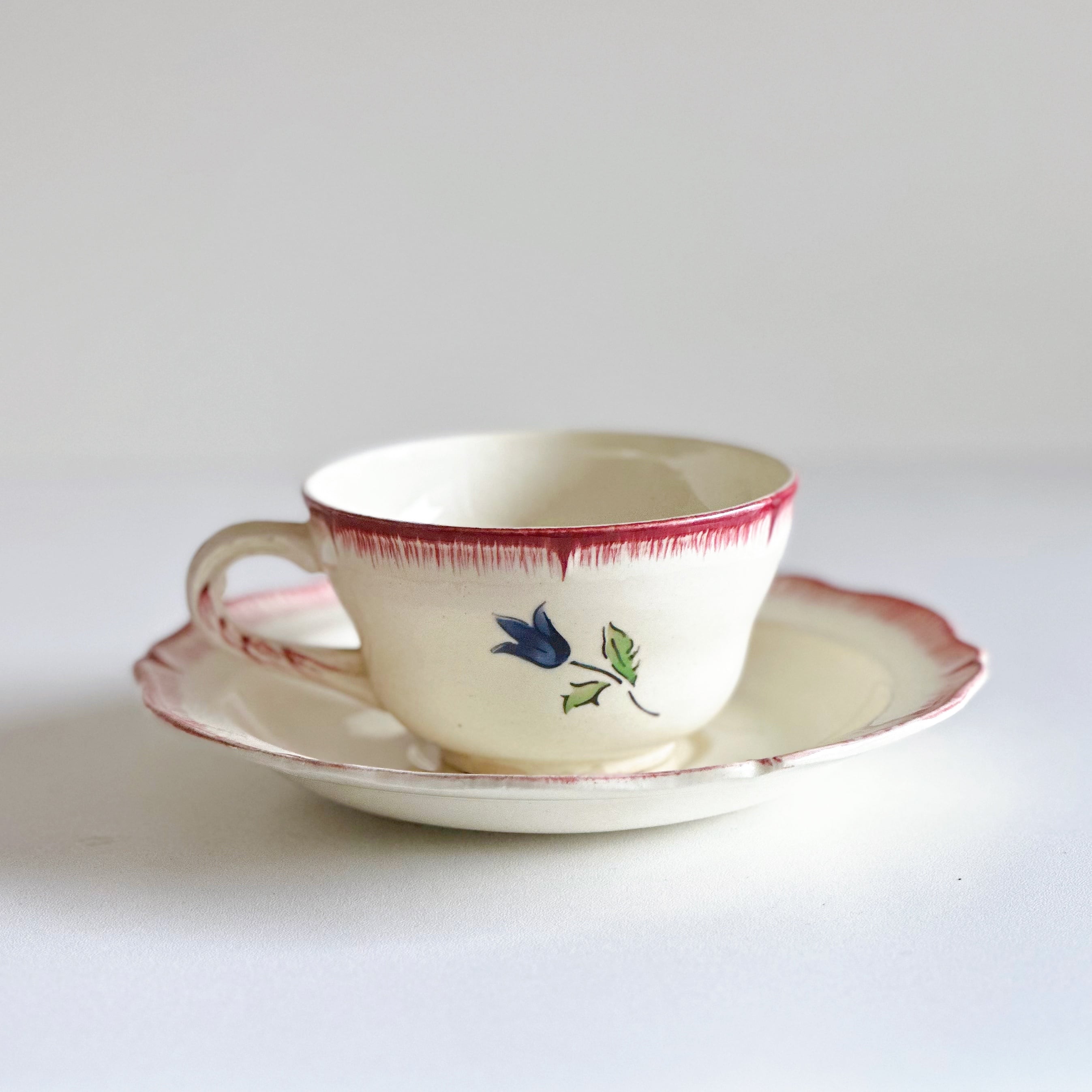 Creil et Montereau クレイユ・モントロー カップ&ソーサー A